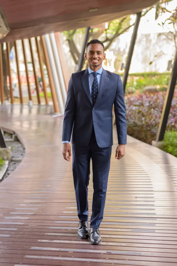 portrait-of-handsome-young-african-businessman-wea-2025-01-29-03-50-23-utc-6810950aee953